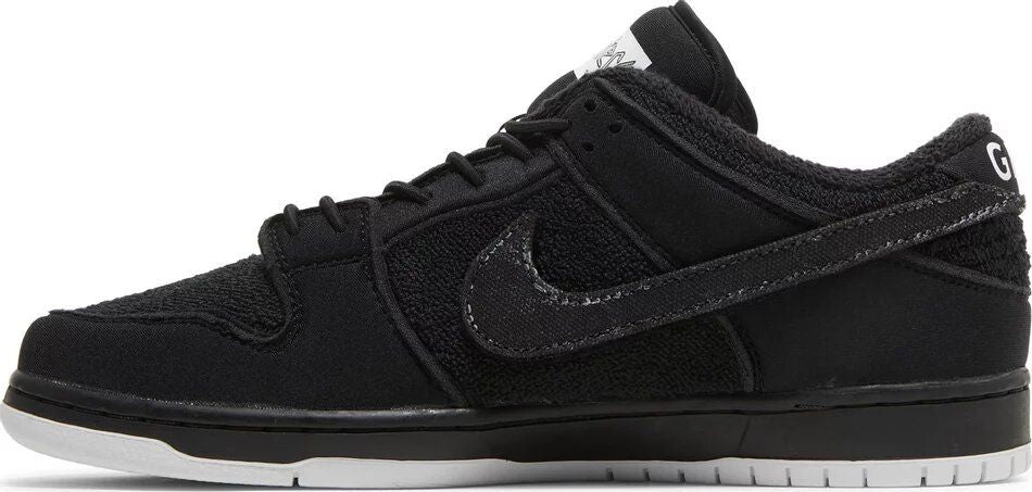Nike Gnarhunters x Dunk Low SB 'Black'
