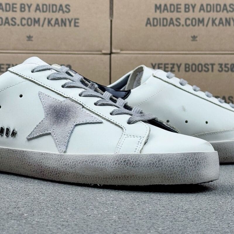 Golden Goose Super-Star White Black